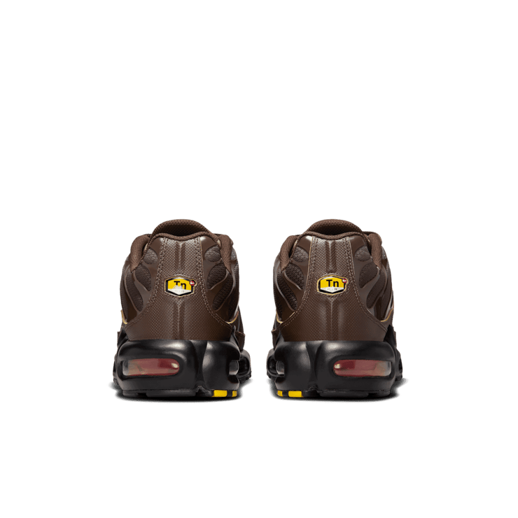 Nike Air Max Plus Angle 1