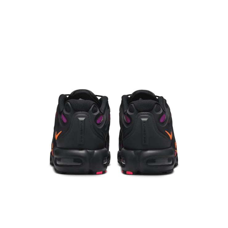 Nike Air Max Plus Drift Angle 3