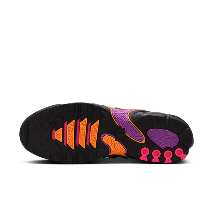 Nike Air Max Plus Drift Angle 0