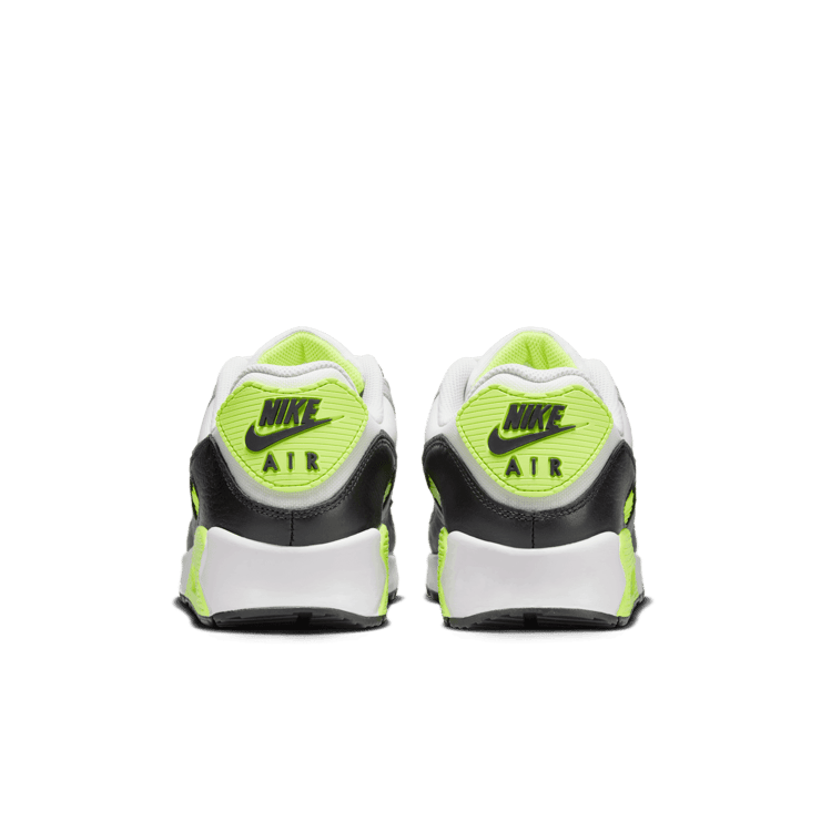 Nike Air Max 90 GORE-TEX 'Volt' Angle 3