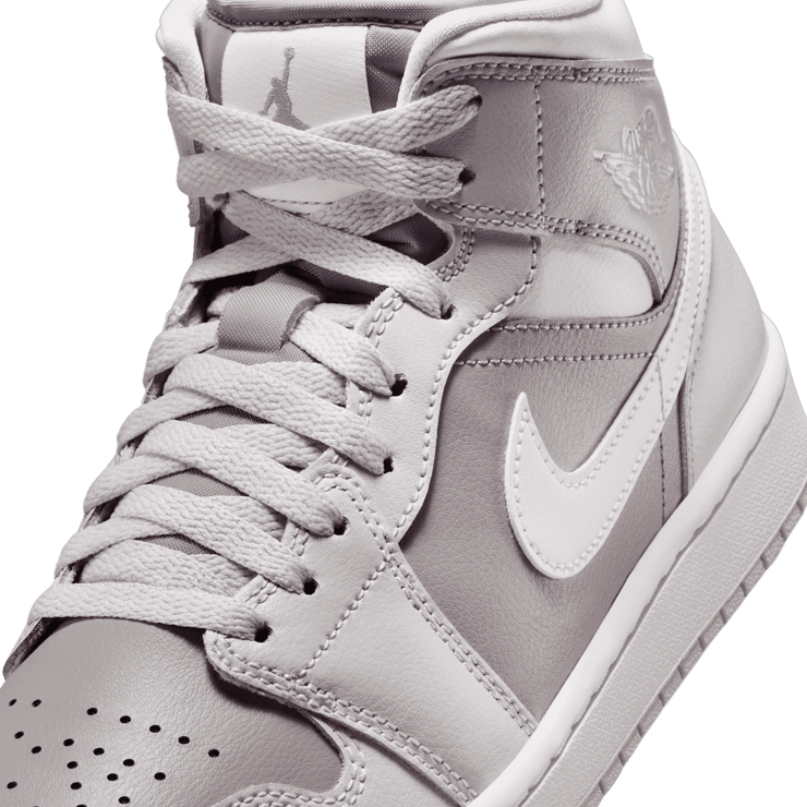 Air Jordan 1 Mid 'Photon Dust Atmosphere Grey' (W) Angle 4