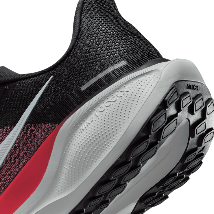 Nike Pegasus 41 Road (Extra Wide) Angle 5