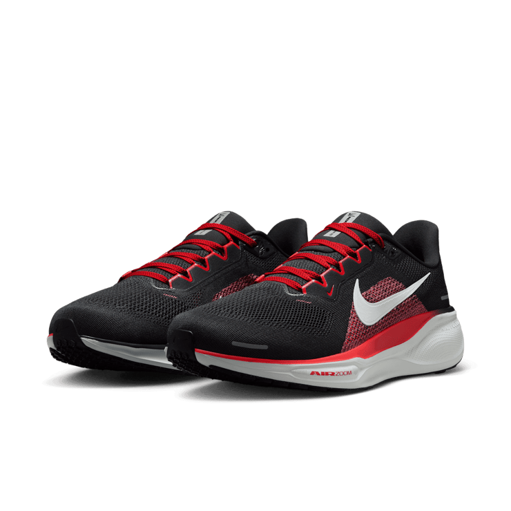 Nike Pegasus 41 Road (Extra Wide) Angle 2