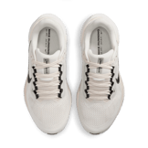 Nike Pegasus 41 Road (Extra Wide) Angle 1