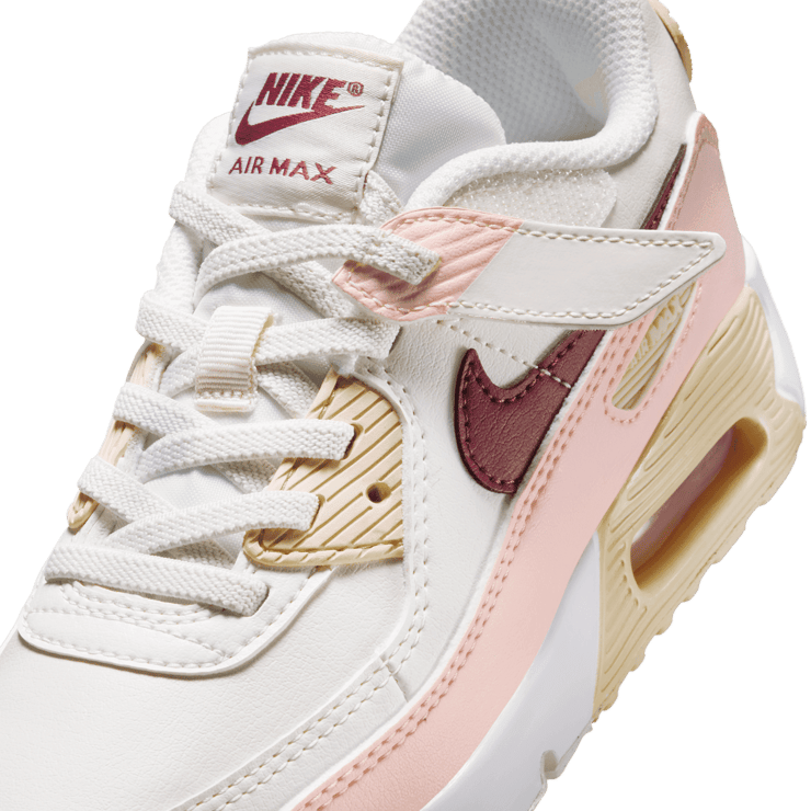 Nike Air Max 90 EasyOn Angle 4