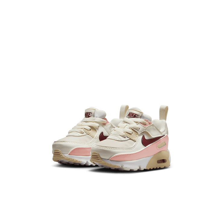 Nike Air Max 90 EasyOn Angle 2