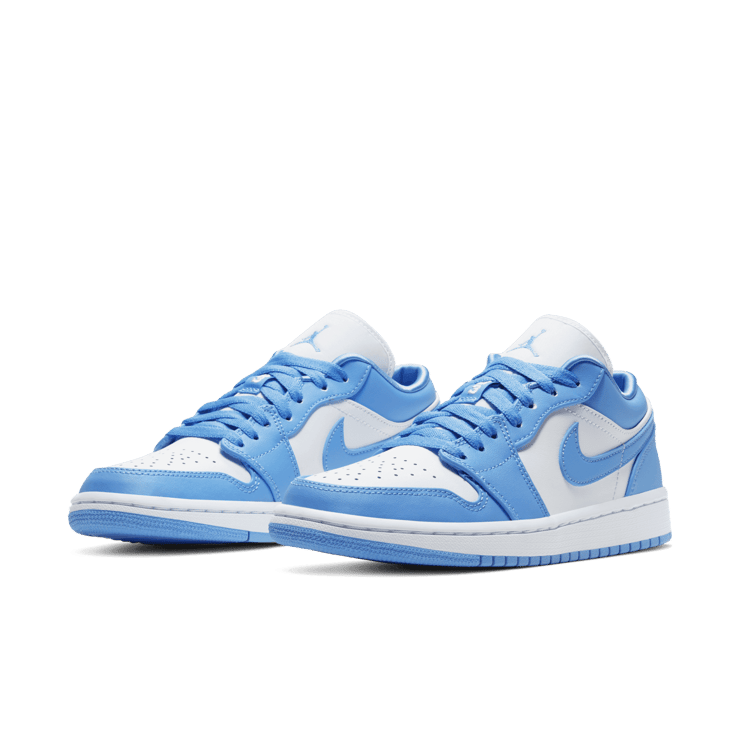 Air Jordan 1 Low UNC (W) Angle 2