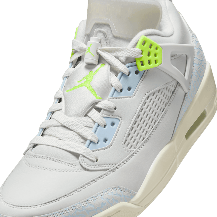 Jordan Spizike Low in Grey | IB4464-025 Angle 4