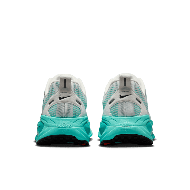 Nike Vomero 18 Summit White Dusty Cactus Angle 3