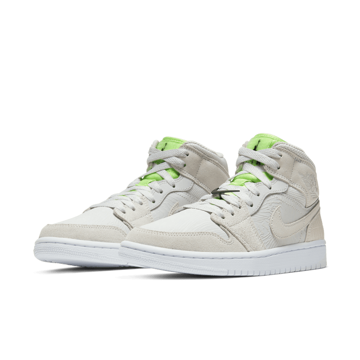 Jordan 1 Mid Vast Grey Ghost Green (W) Angle 2