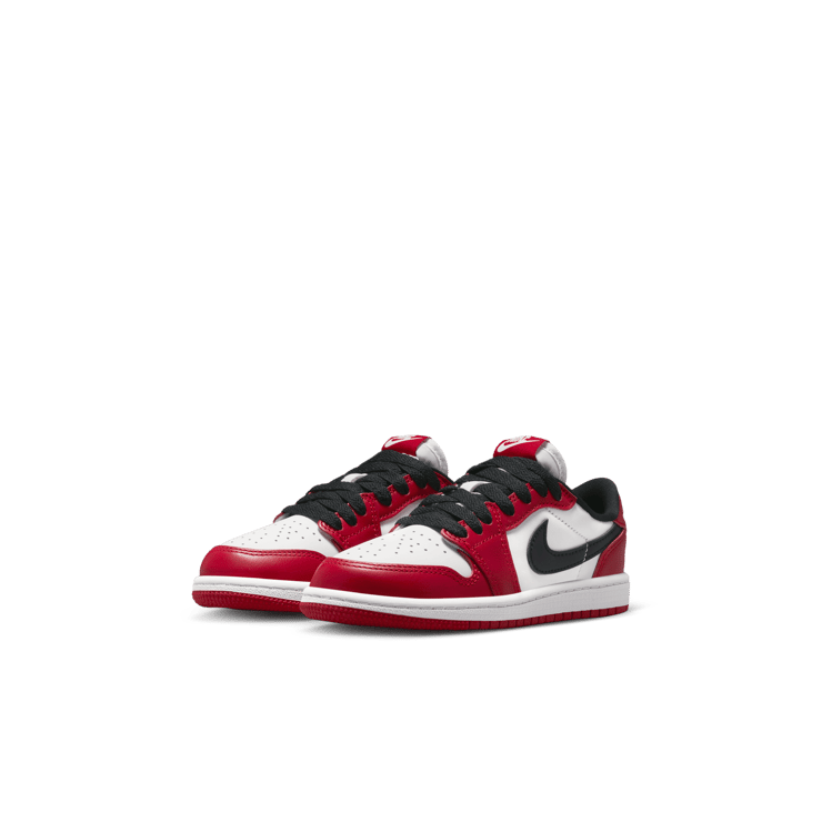 Air Jordan 1 Retro Low OG Chicago (TD) Angle 1