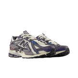 New Balance 1906A Inkwell Sea Salt Angle 2