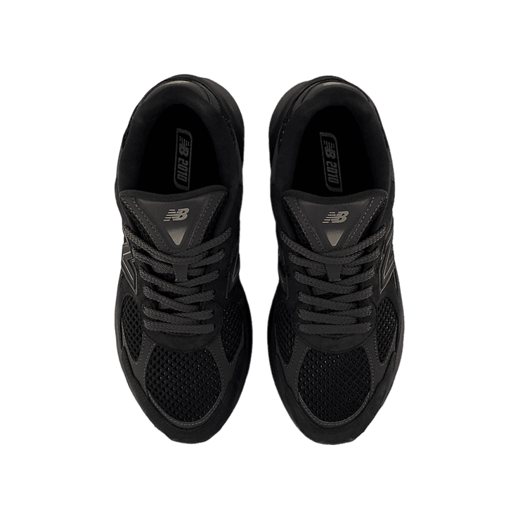 New Balance 2010 Black Angle 1