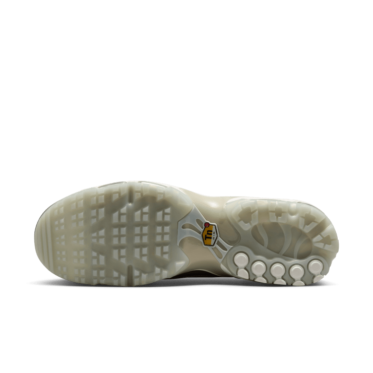 Nike Air Max Plus Golf Players Championship Angle 5