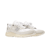 New Balance 991v2 Made in UK Off White Angle 2