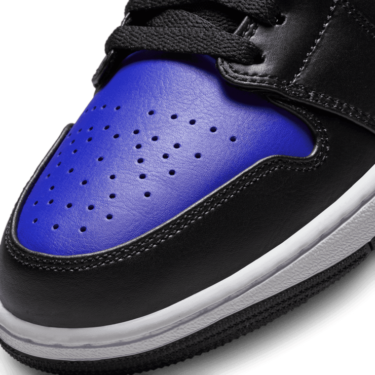 Air Jordan 1 Low Dark Concord Angle 4