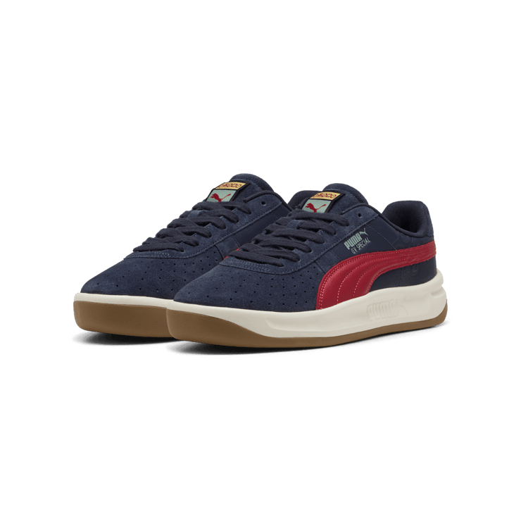 PUMA GV Special ROAD TO UNITY Sneakers in Blue Angle 5