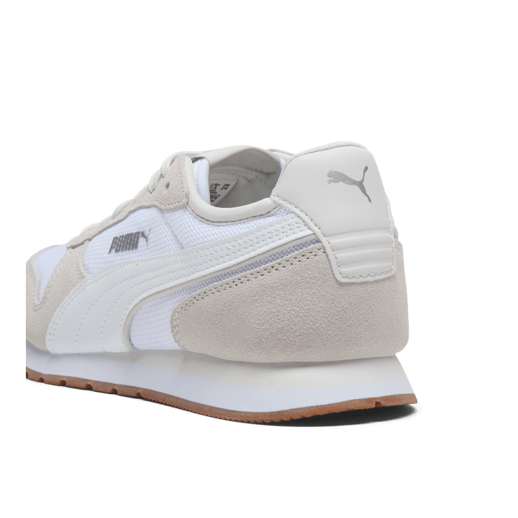PUMA ST MILER Sneakers in White Angle 4