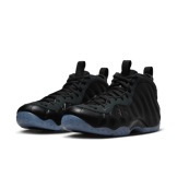 Nike Air Foamposite One Carbon Fiber Angle 2
