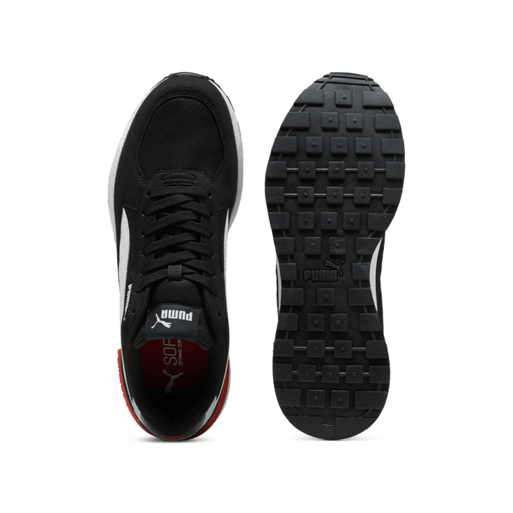 PUMA Graviton Sneakers in Black Angle 1