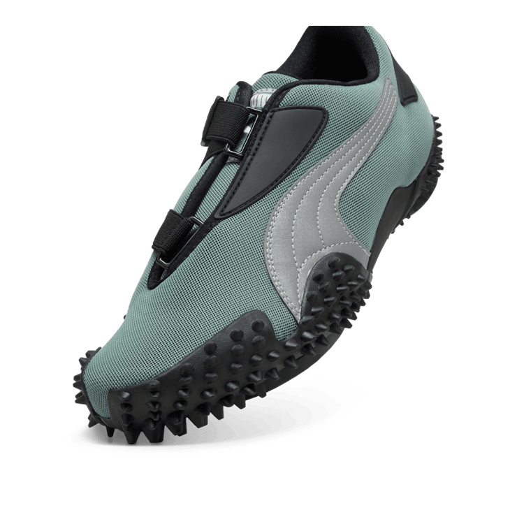 PUMA Mostro OG Sneakers in Green Angle 3