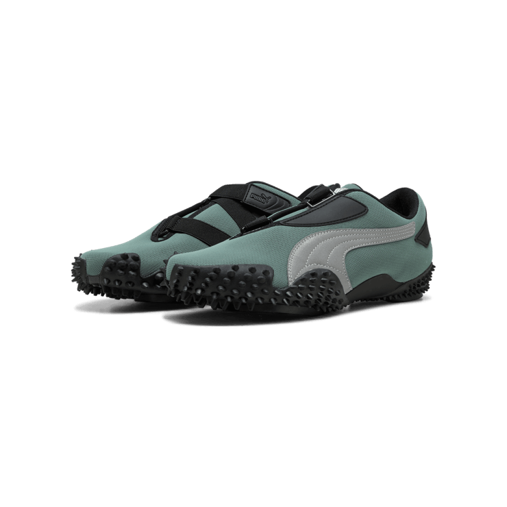 PUMA Mostro OG Sneakers in Green Angle 5