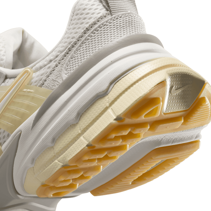Nike V2K Run Angle 5
