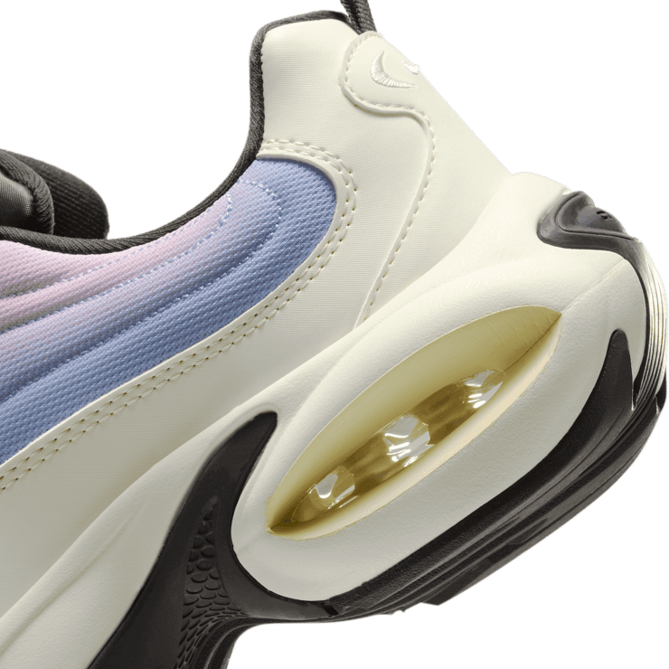 Nike Air Max Portal Angle 5