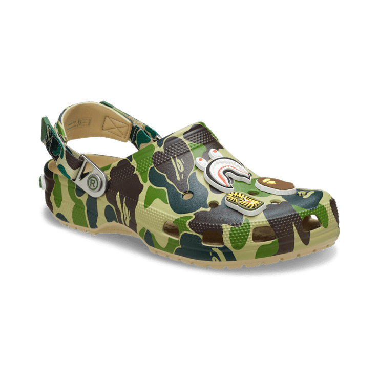 Crocs Classic Clog BAPE ABC Camo Green Angle 3