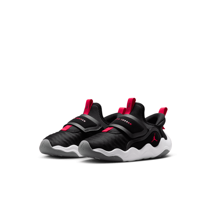 Air Jordan 23/7.2 EasyOn in Black | HF3415-001 (PS) Angle 2