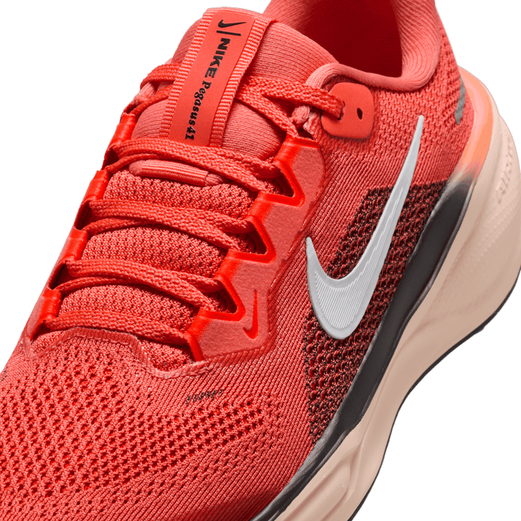 Nike Pegasus 41 Road Angle 4