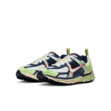 Nike Vomero 5 Angle 2