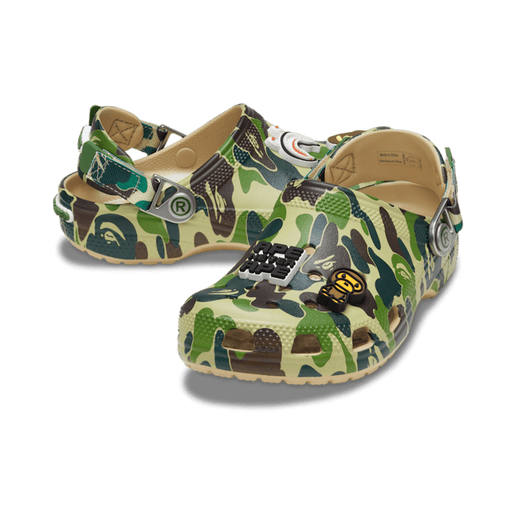 Crocs Classic Clog BAPE ABC Camo Green (GS) Angle 0