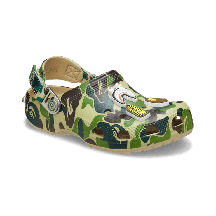 Crocs Classic Clog BAPE ABC Camo Green (GS) Angle 3