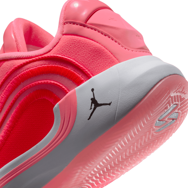 Jordan Luka 4 Flash Crimson (GS) Angle 9