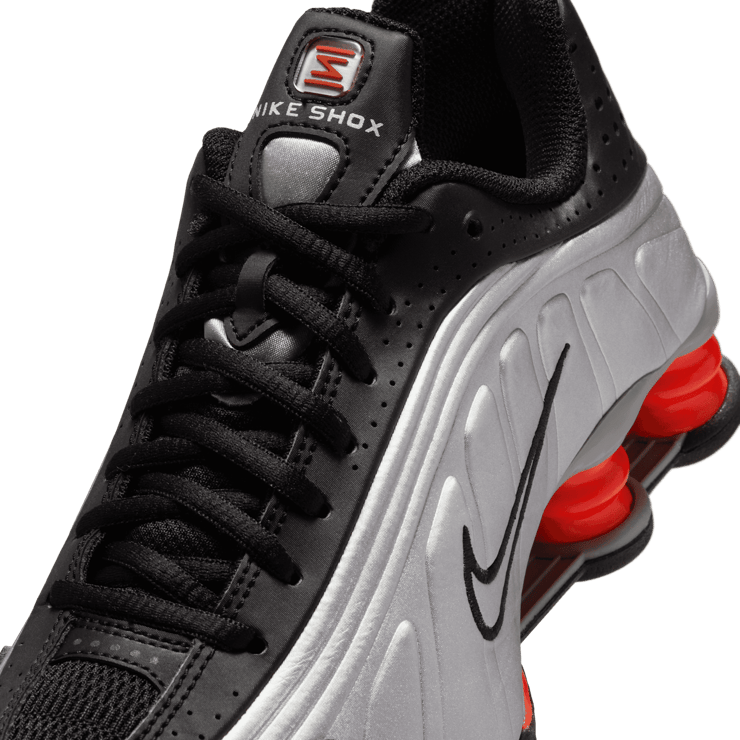 Nike Shox R4 Angle 4