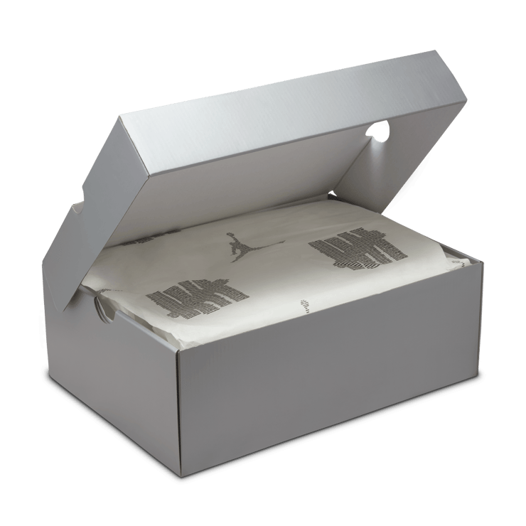 Air Jordan 4 Retro OG SP Undefeated Angle 5