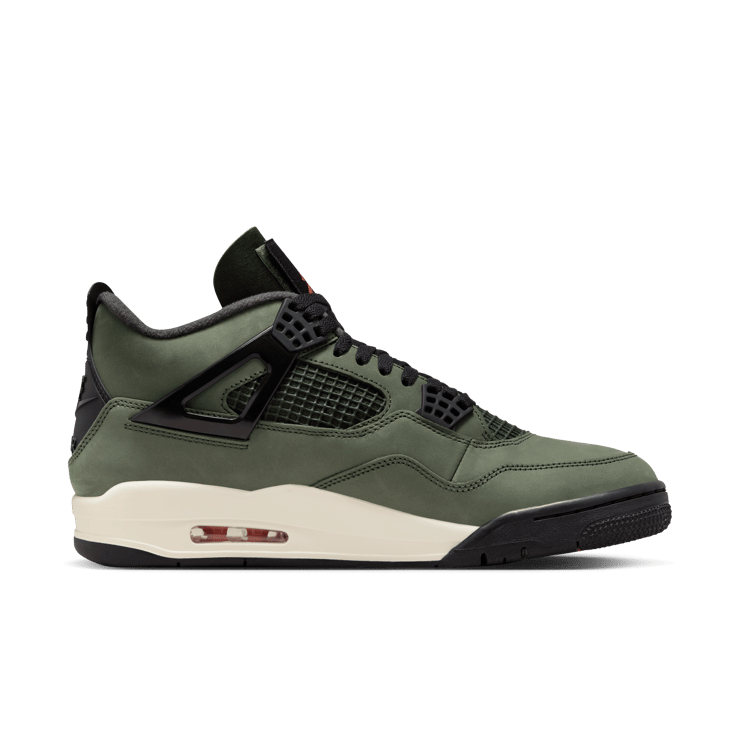 Air Jordan 4 Retro OG SP Undefeated Angle 1