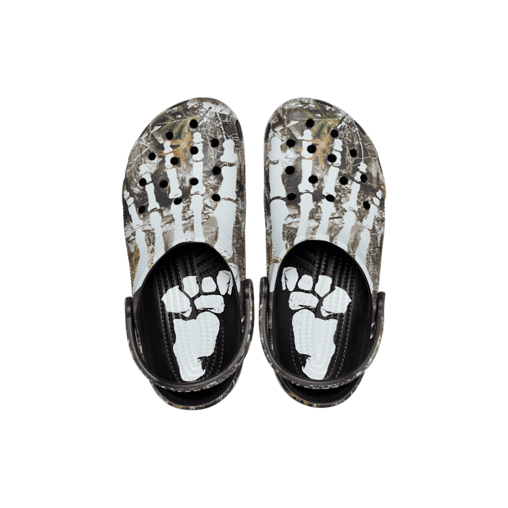 Crocs Classic Clog Realtree Pleasures Skeleton Edge Camo Angle 1
