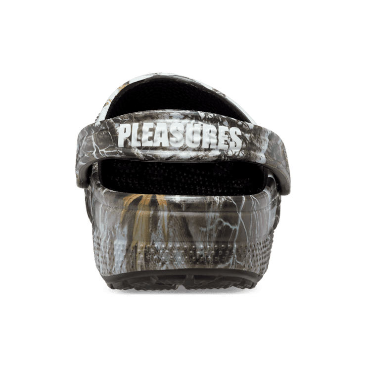 Crocs Classic Clog Realtree Pleasures Skeleton Edge Camo Angle 4