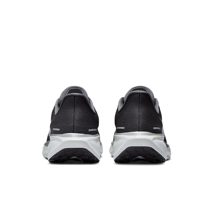 Nike Pegasus 41 Jakob A. Ingebrigtsen Angle 2