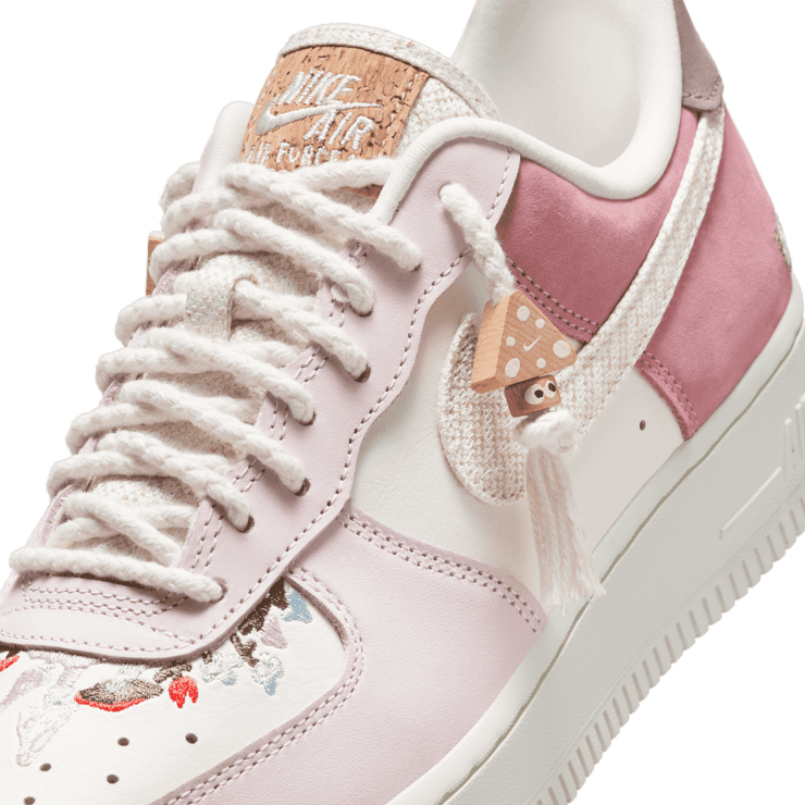 Nike Air Force 1 Low Mushroom (W) Angle 4