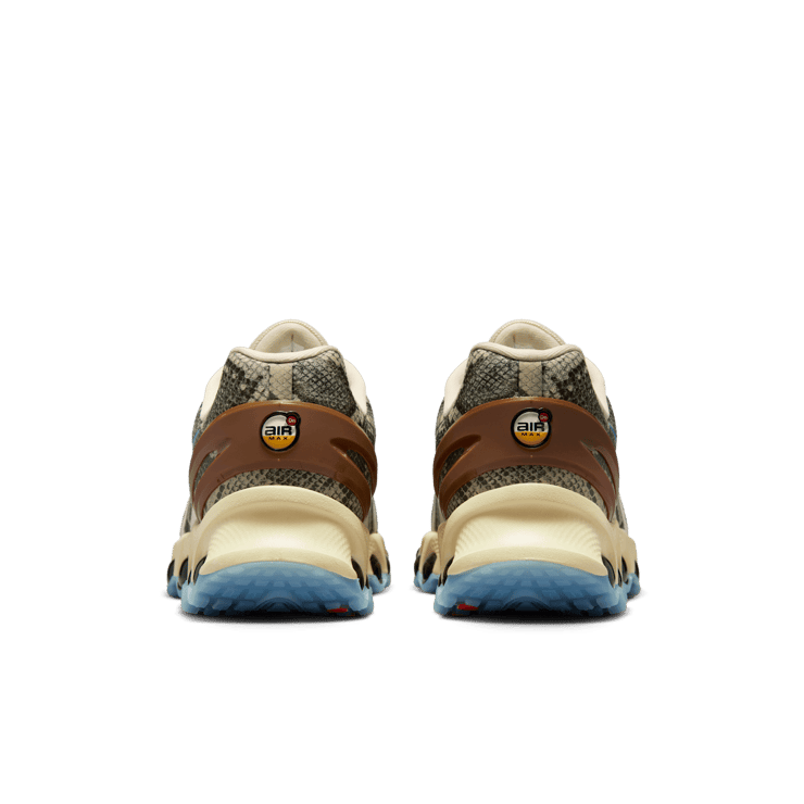 Nike Air Max DN8 Snakeskin Light Khaki Angle 3