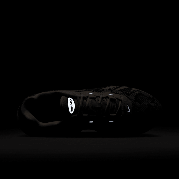 Nike Air Max DN8 Snakeskin Light Khaki Angle 1