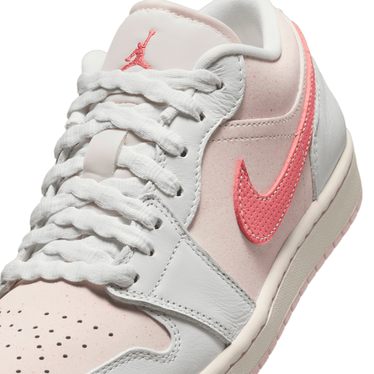 Air Jordan 1 Low Strawberry Milkshake (W) Angle 4