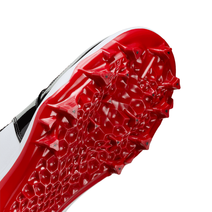 Air Jordan 1 Mid Cleat TD Bred Toe Angle 4