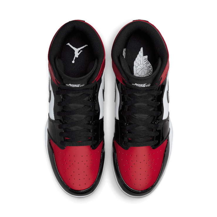 Air Jordan 1 Mid Cleat TD Bred Toe Angle 1