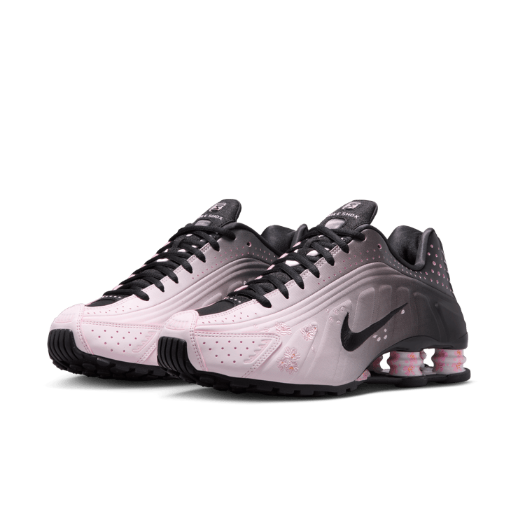 Nike Shox R4 Sakura Angle 8