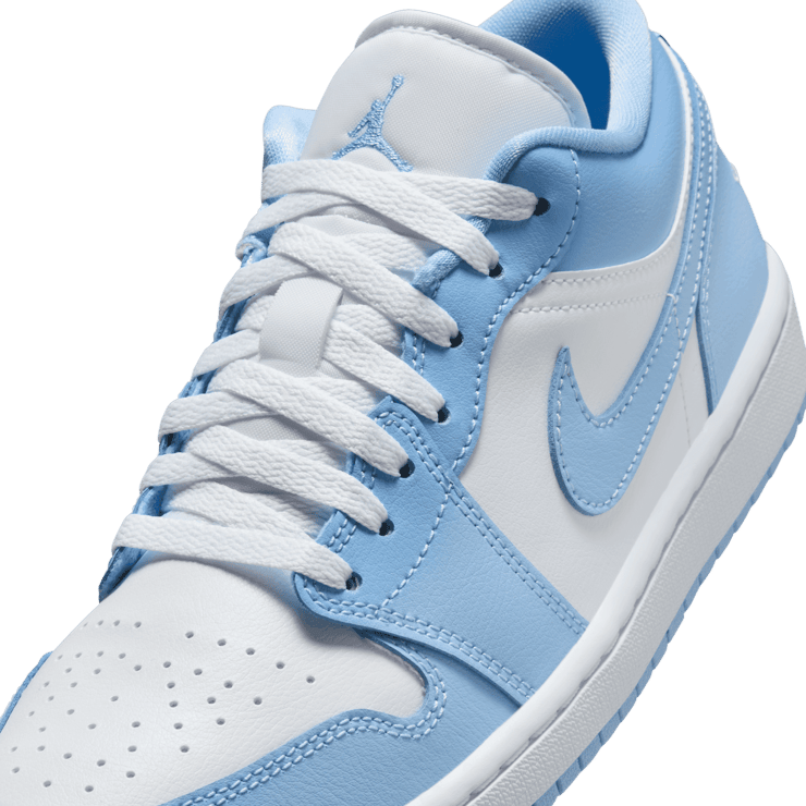 Air Jordan 1 Low White Aluminum (W) Angle 4