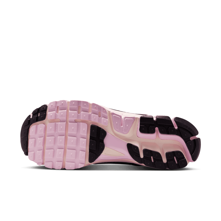 Nike Zoom Vomero 5 Pink Foam Phantom Angle 0